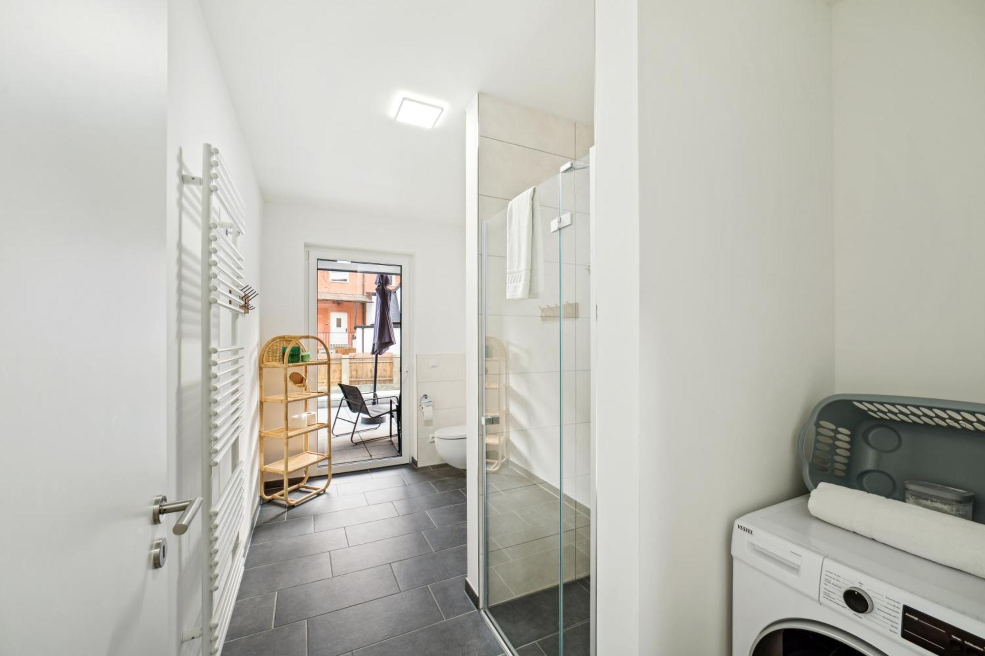 Sali Homes R4 - High-Quality Apartment With Terrace ไบรอยท์ ภายนอก รูปภาพ